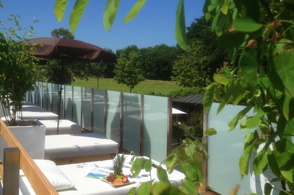 Wellnessgarten-Hotel Вагинг-ам-Зе Экстерьер фото