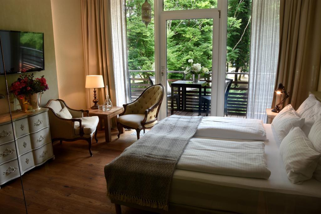 Wellnessgarten-Hotel Вагинг-ам-Зе Экстерьер фото